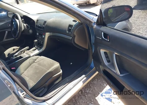 2009 Subaru Outback 2.5I from USA, damaged, VIN 4S4BP61C197324011